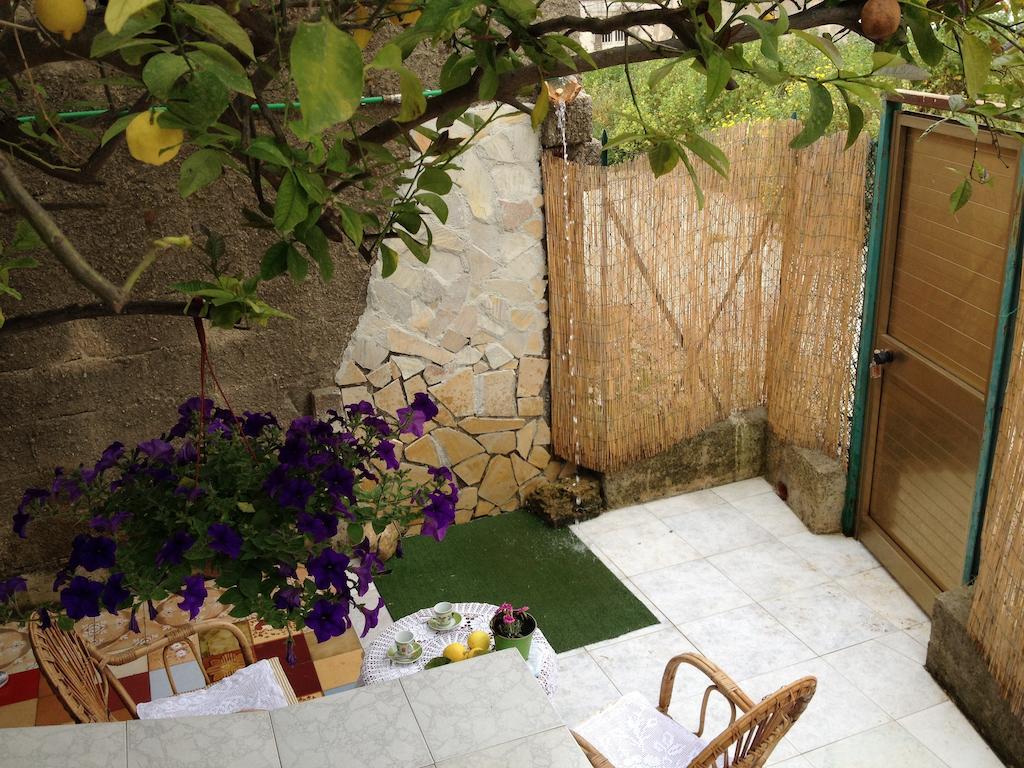 Case Vacanze Le Rose Noto Exterior foto
