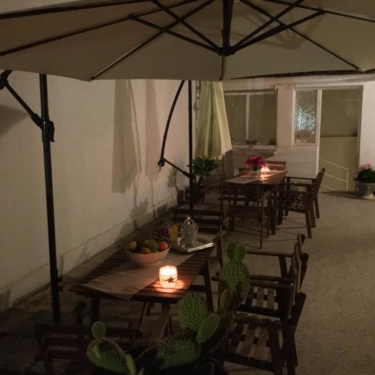Case Vacanze Le Rose Noto Exterior foto