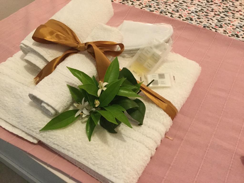Case Vacanze Le Rose Noto Exterior foto